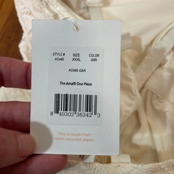 Andie The Amalfi One Piece Swimsuit Gardenia Cream plus size XXXL NWT - Picture 8 of 9